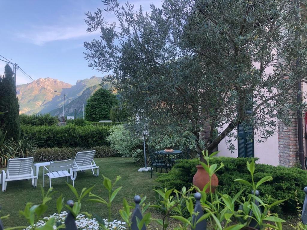 B&B Spiaggia Bianca Onno Bagian luar foto