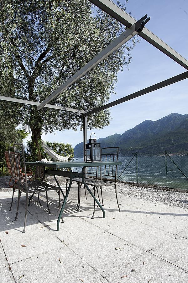 B&B Spiaggia Bianca Onno Bagian luar foto