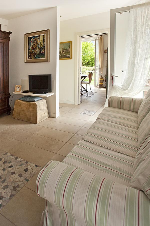 B&B Spiaggia Bianca Onno Ruang foto